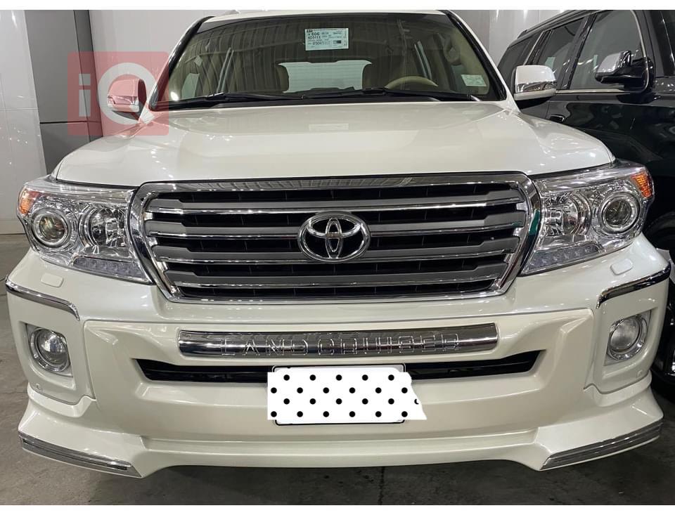 تويوتا لاندكروزر